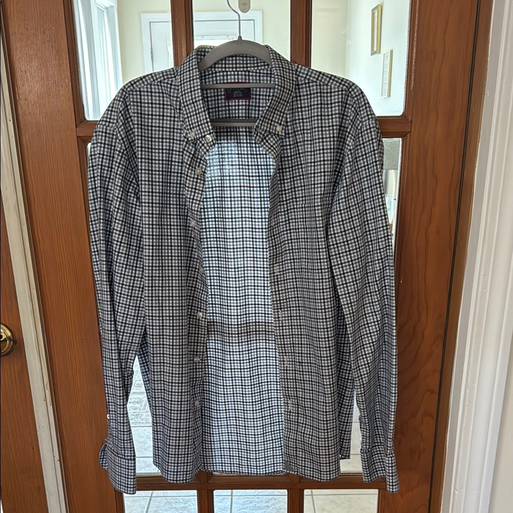 Untuckit Mens Button Down